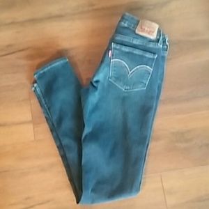 Levi's skinny jeans
